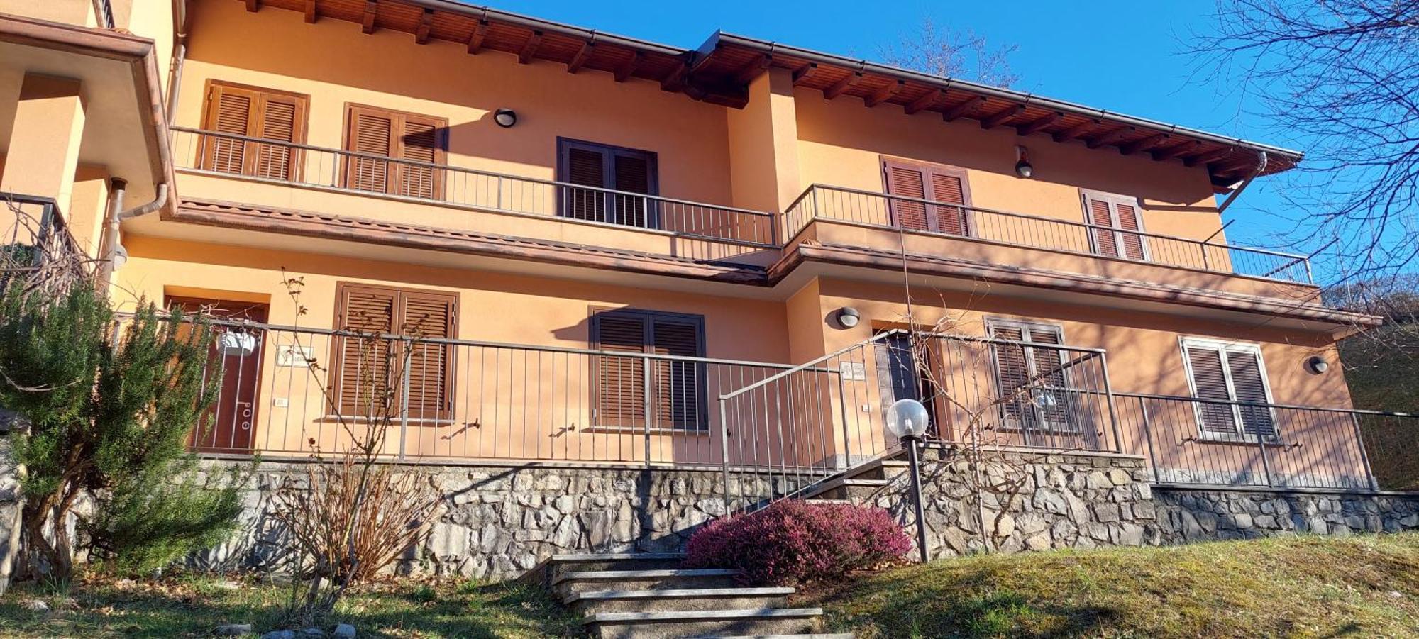 Casa Laura Zona Bellagio Apartment Magreglio Exterior photo
